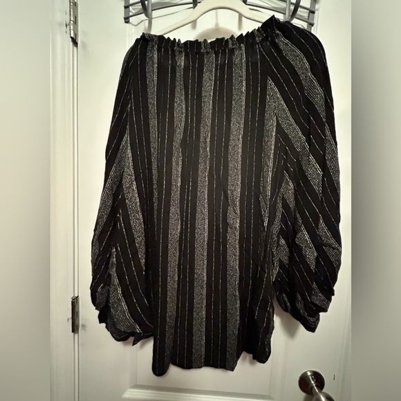 Blu Pepper boho blouse black white peasant sleeve women’s M striped top NWT - Picture 11 of 16